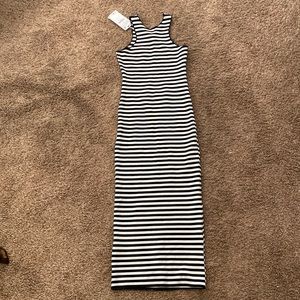 Zara | NWT Black + White Bodycon Midi Dress